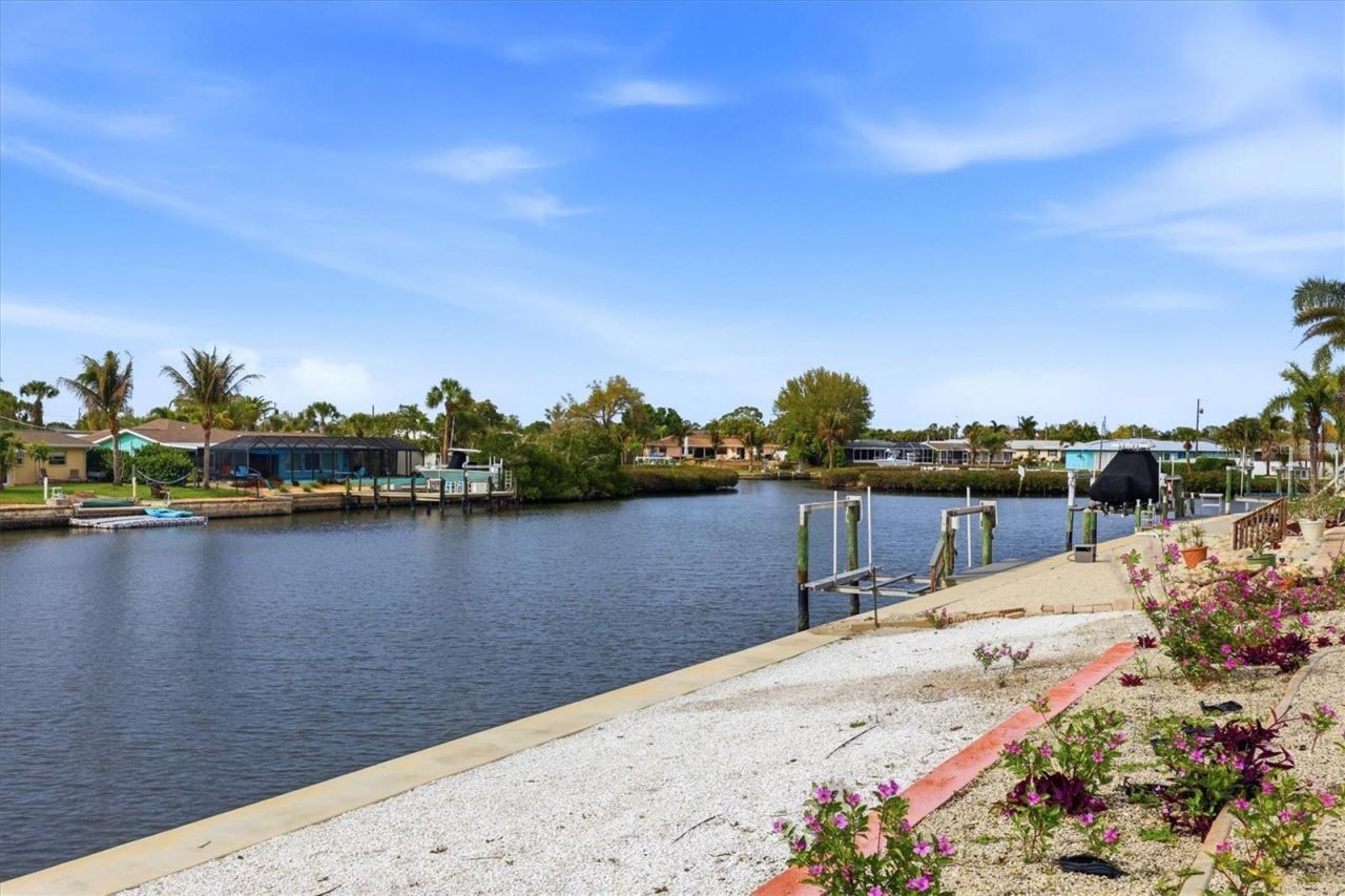 58 Windsor Drive , Englewood, FL 34223 Photo