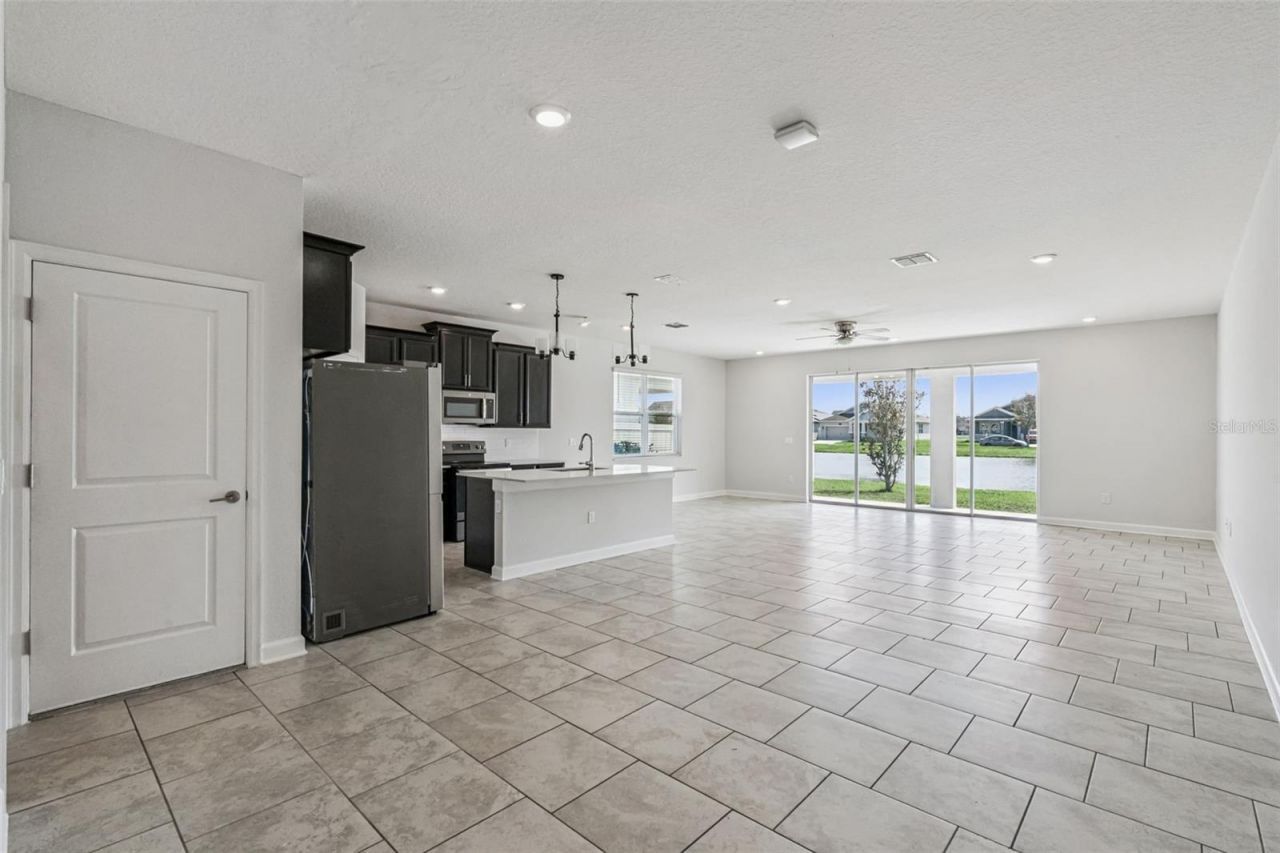 4360 Seven Canyons Drive , Kissimmee, FL 34746 Photo