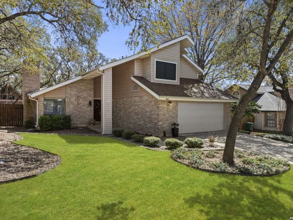 9318 Jorwoods, San Antonio, TX 78250