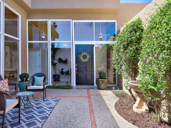 1815 Princeton Drive NE, Albuquerque, NM 87106