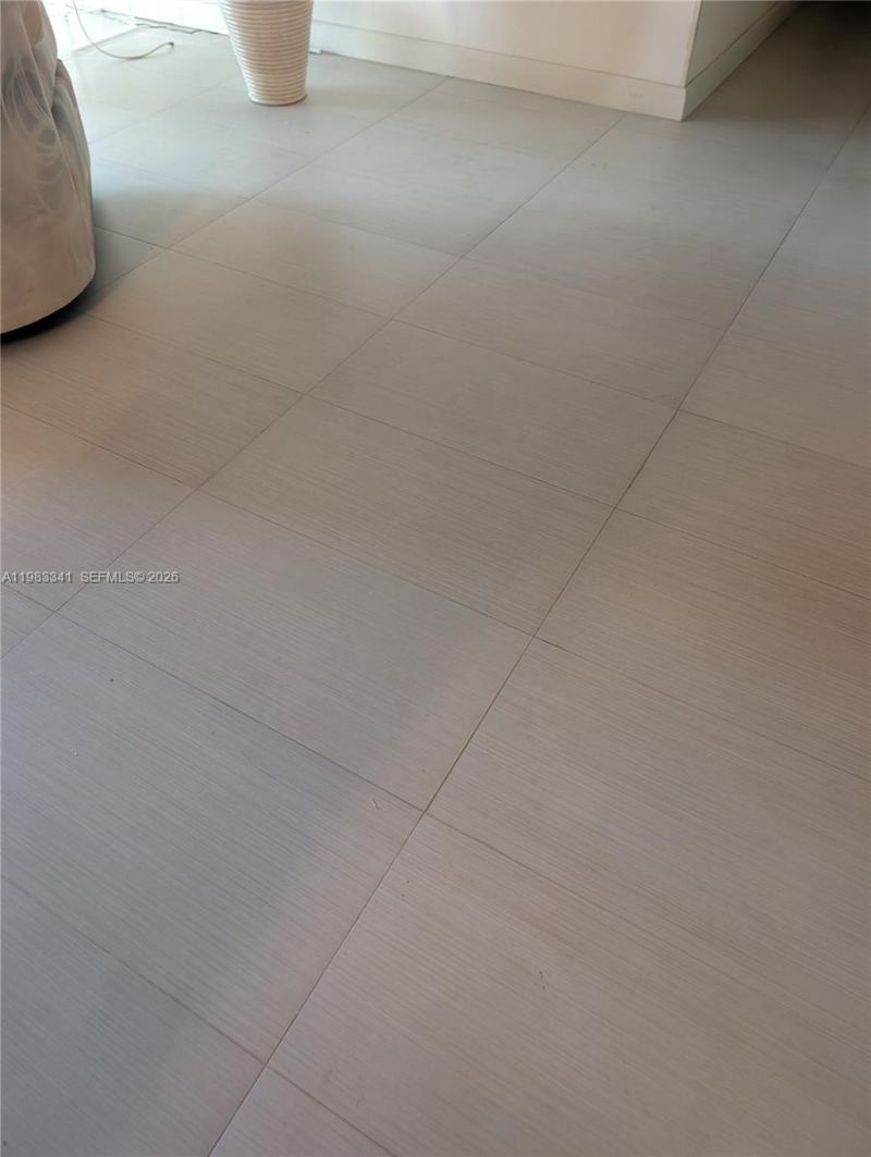 1000 E Saint Charles Pl, Unit 519, Pembroke Pines, FL 33026 Photo