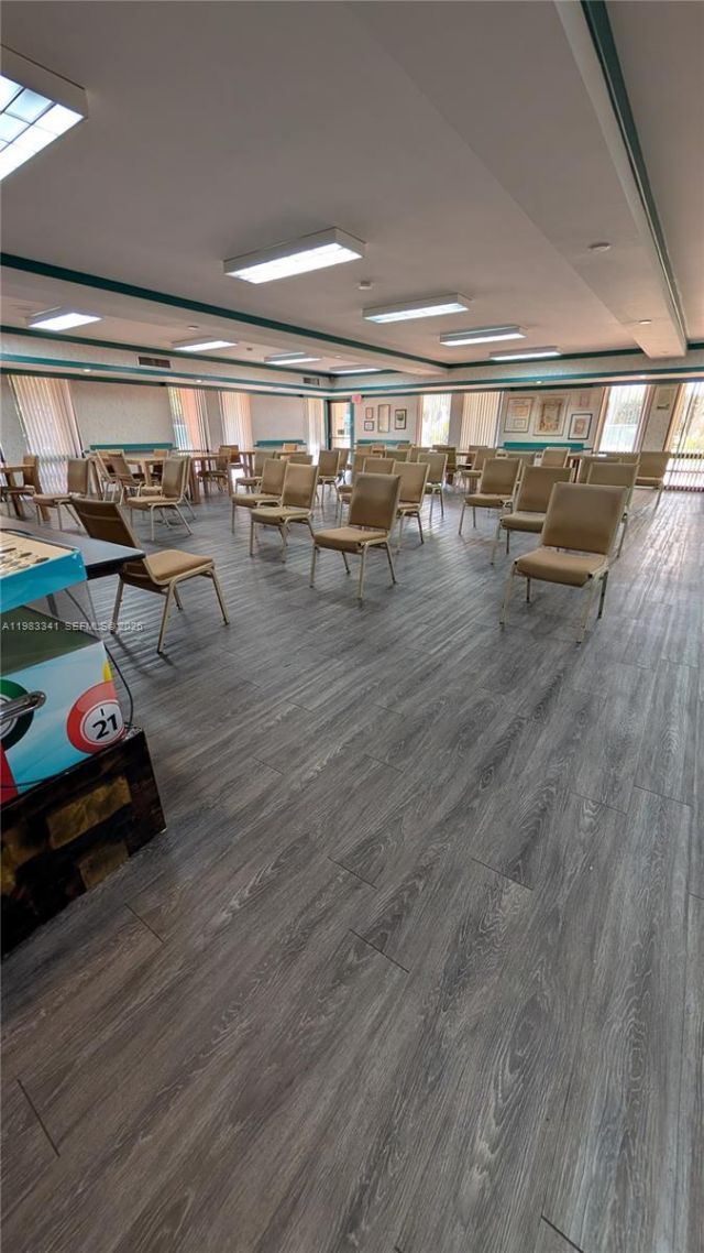 1000 E Saint Charles Pl, Unit 519, Pembroke Pines, FL 33026 Photo