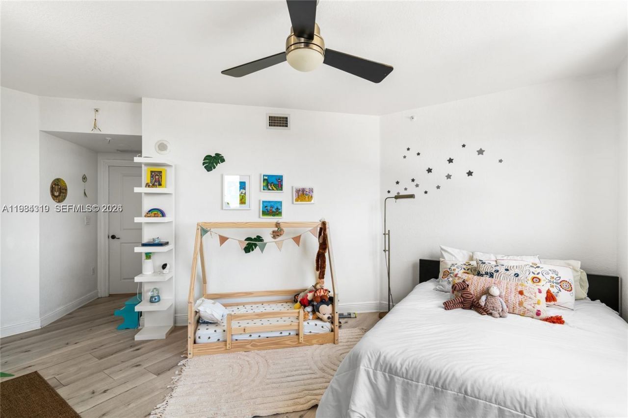 2301 SW 27th Ave , Unit 1203, Miami, FL 33145 Photo