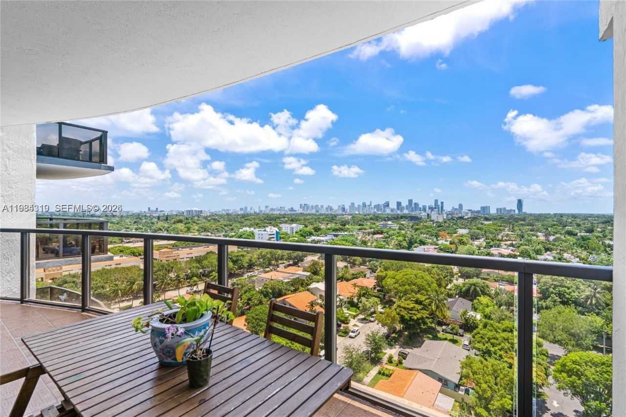 2301 SW 27th Ave , Unit 1203, Miami, FL 33145 Photo