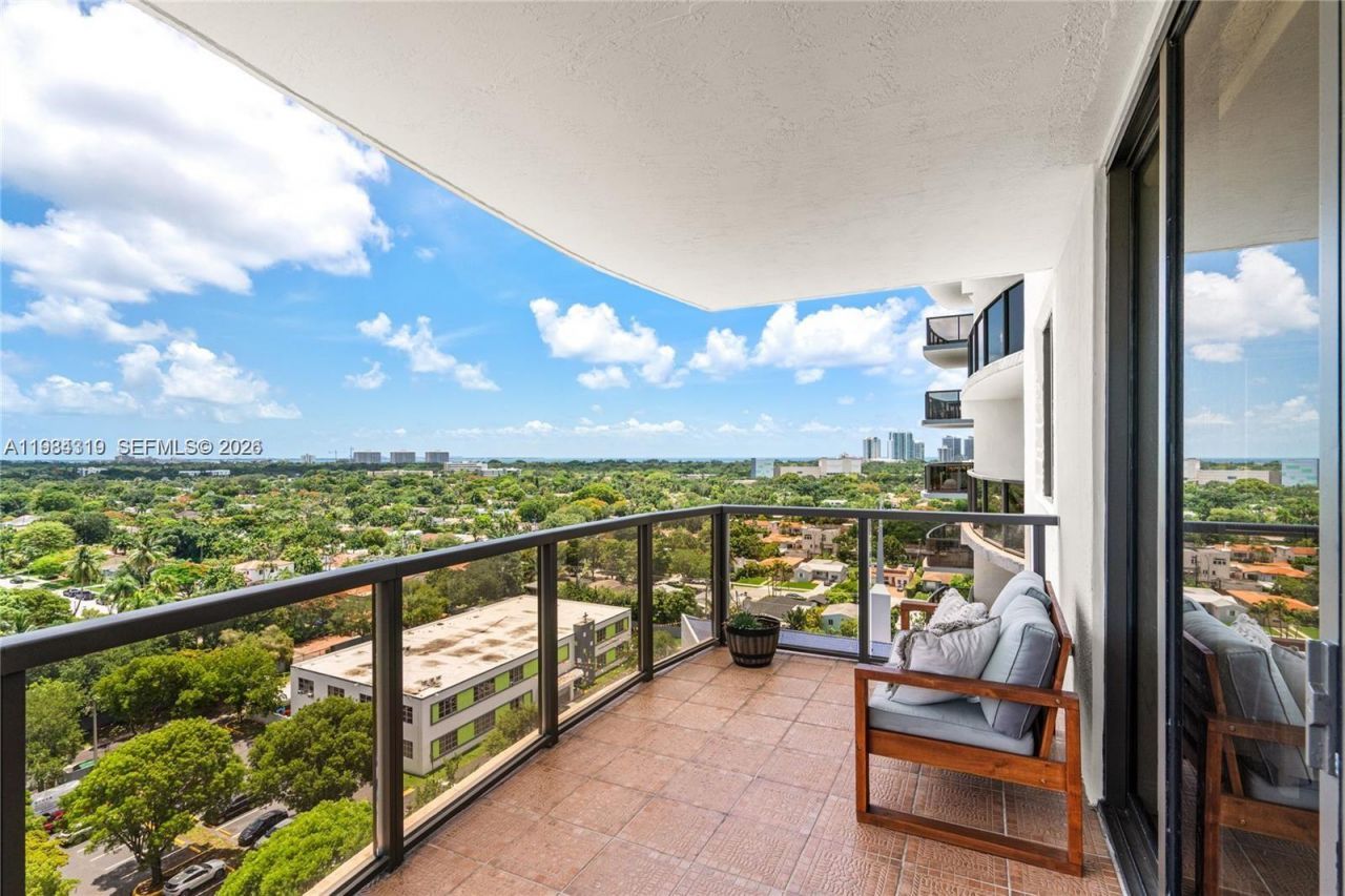 2301 SW 27th Ave , Unit 1203, Miami, FL 33145 Photo