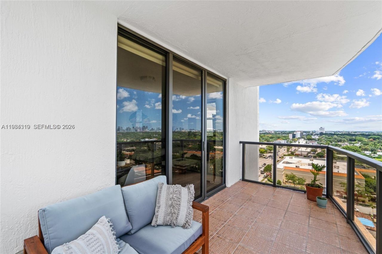 2301 SW 27th Ave , Unit 1203, Miami, FL 33145 Photo