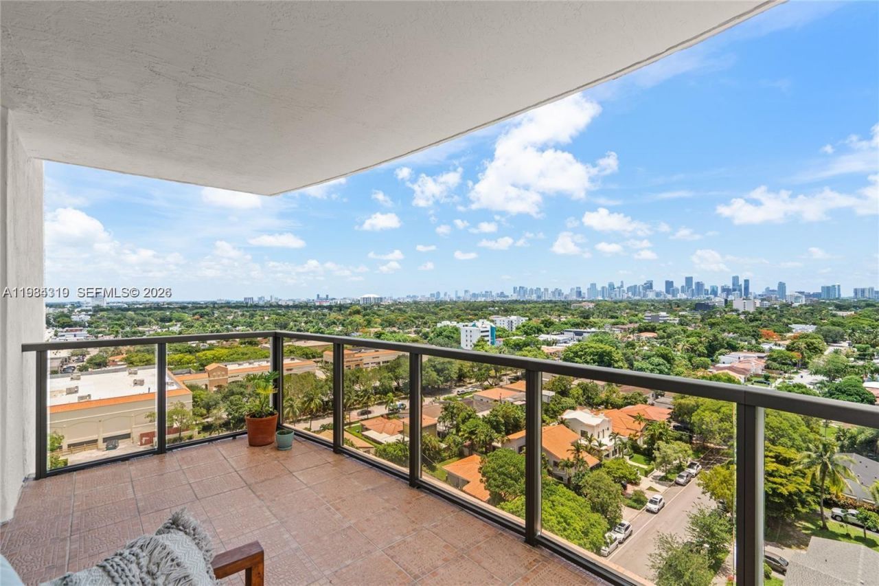 2301 SW 27th Ave , Unit 1203, Miami, FL 33145 Photo