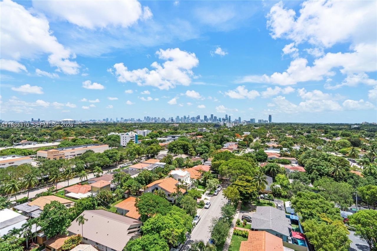 2301 SW 27th Ave , Unit 1203, Miami, FL 33145 Photo