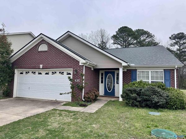 423 Jasmine Drive, Madison, AL 35757