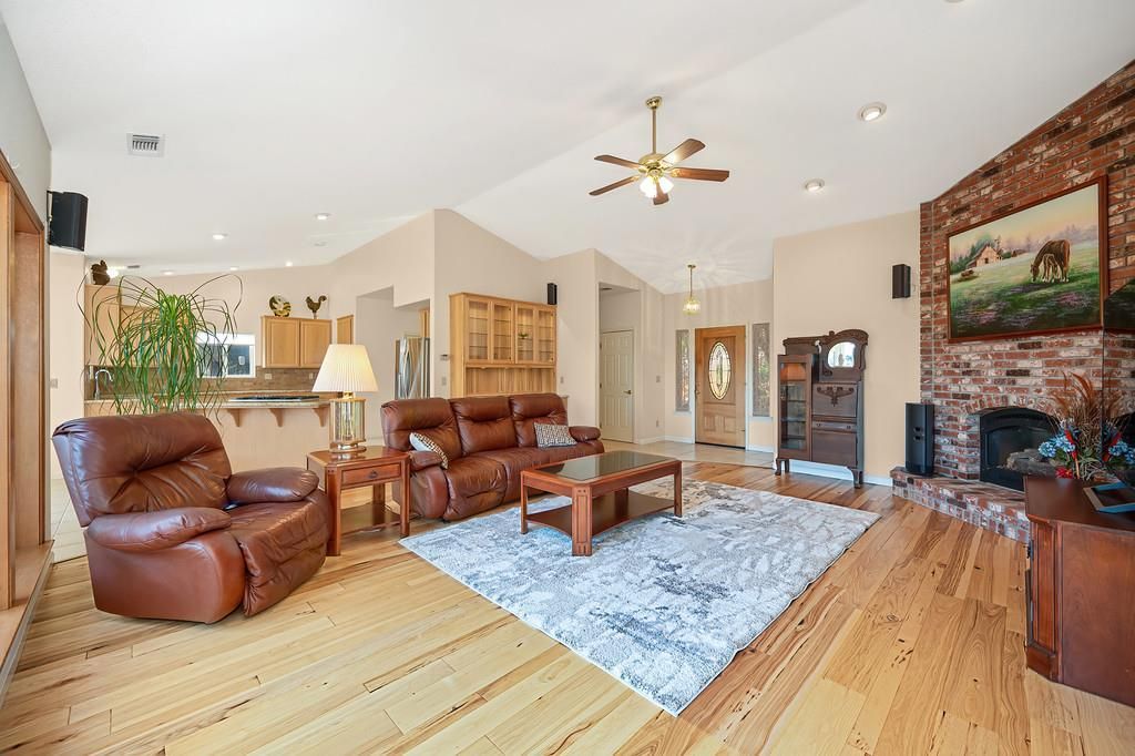 2065 Hotchkiss Ct, Cool, CA 95614 Photo