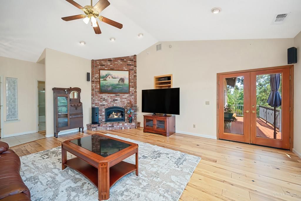 2065 Hotchkiss Ct, Cool, CA 95614 Photo