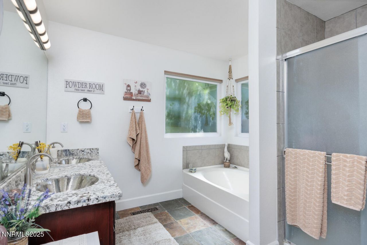 240 Mary Lou Lane, Fernley, NV 89408 Photo