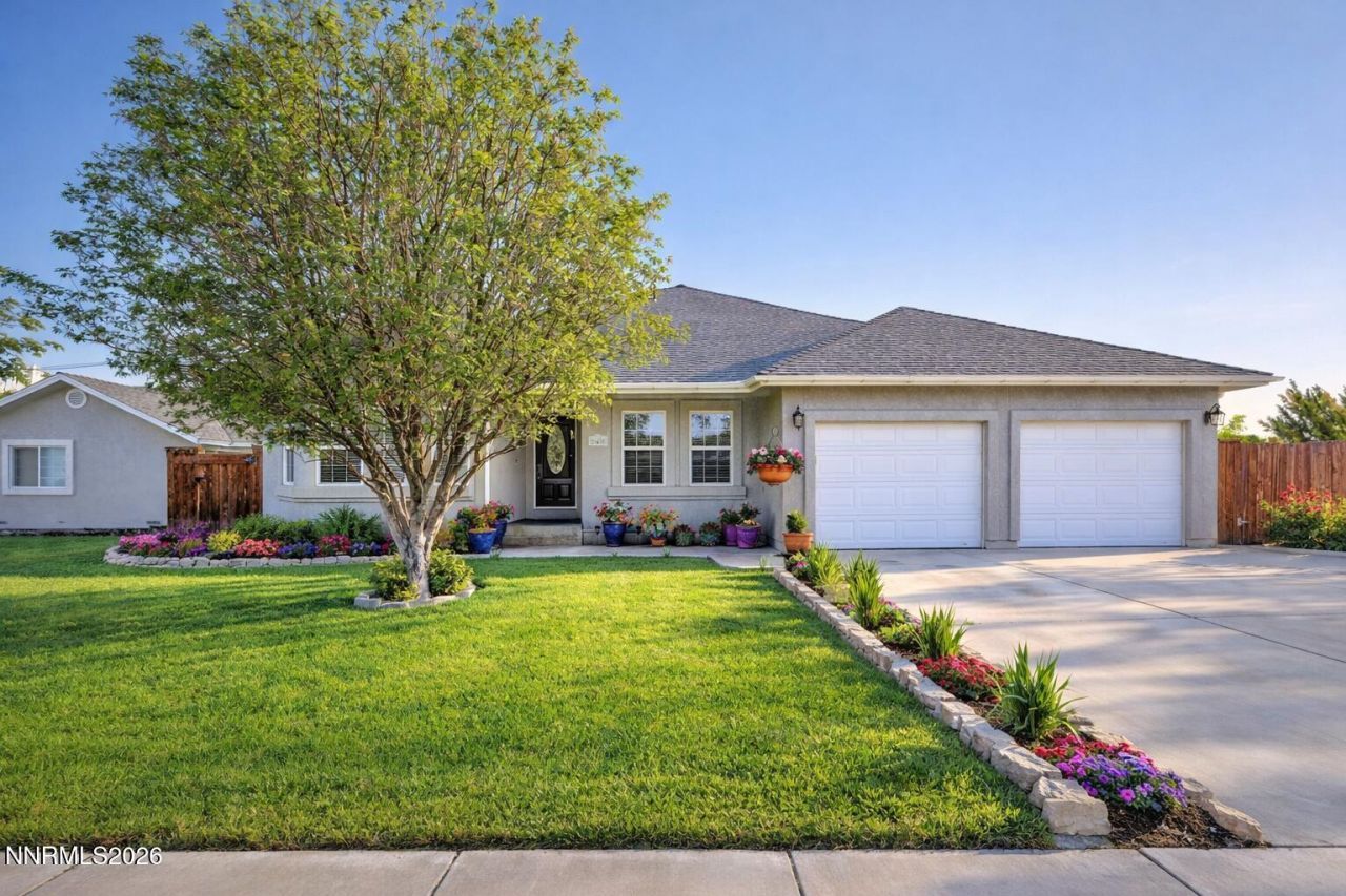 240 Mary Lou Lane, Fernley, NV 89408 Photo