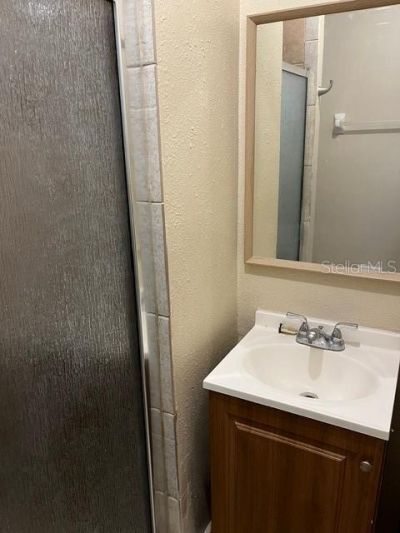 50 Midwest Parkway, Sarasota, FL 34232 Photo