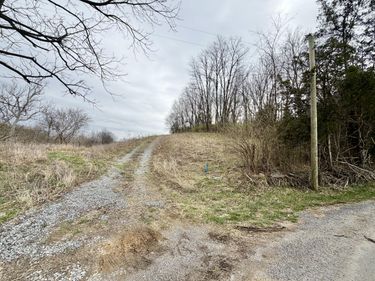 914 Sylvandell Road , Cynthiana, KY 41031