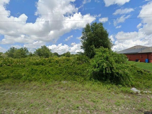 1951 Westboro Loop, Lehigh Acres, FL 33972