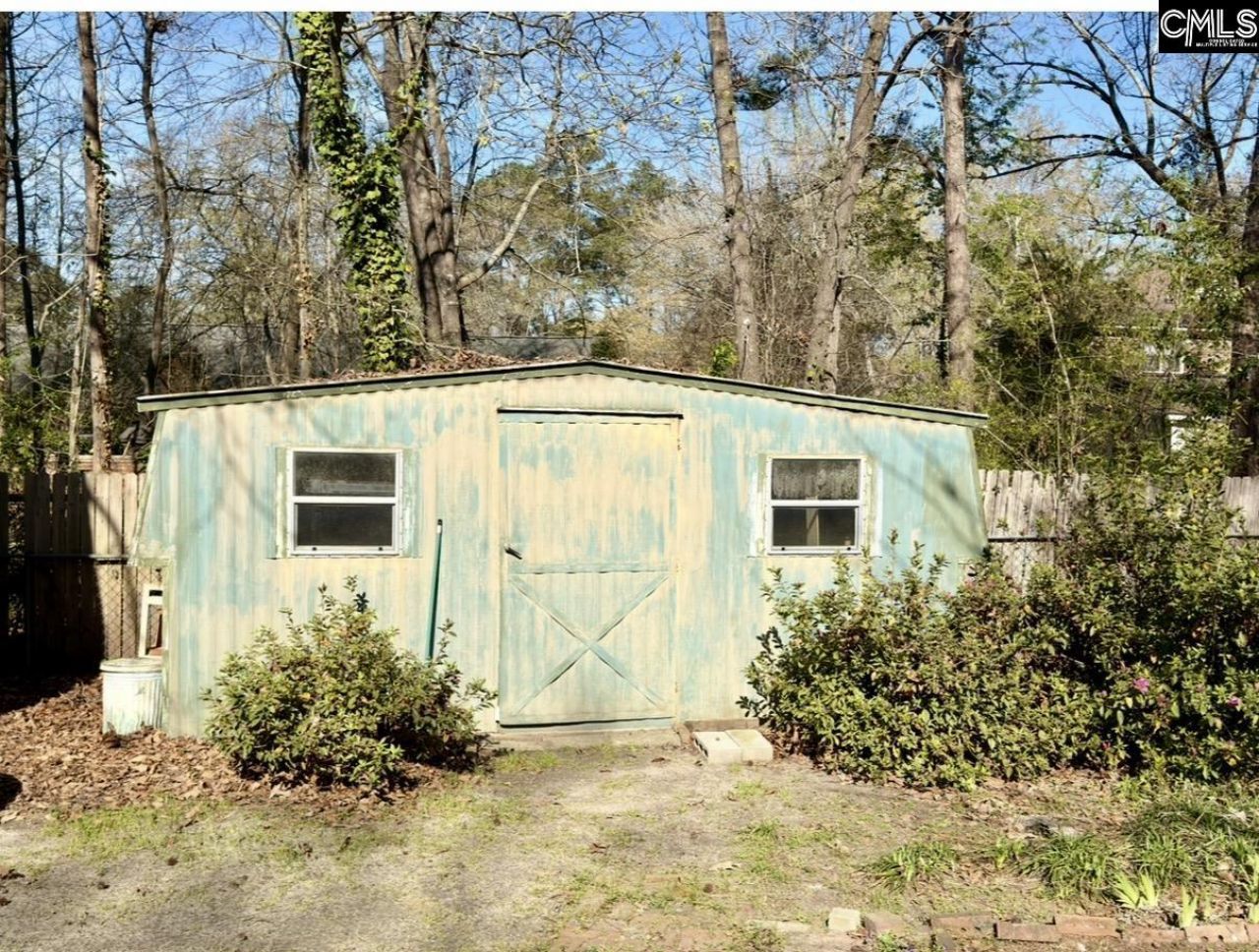 217 S Shields Road Photo 24