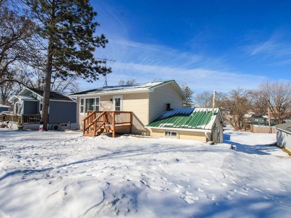 316 2nd Street SE, Pelican Rapids, MN 56572