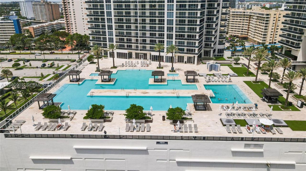 1800 S Ocean Dr , Unit 1601, Hallandale Beach, FL 33009 Photo
