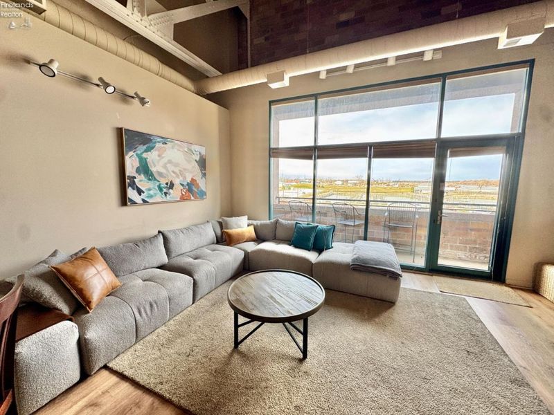 401 W Shoreline, Unit 332, Sandusky, OH 44870 Photo 5