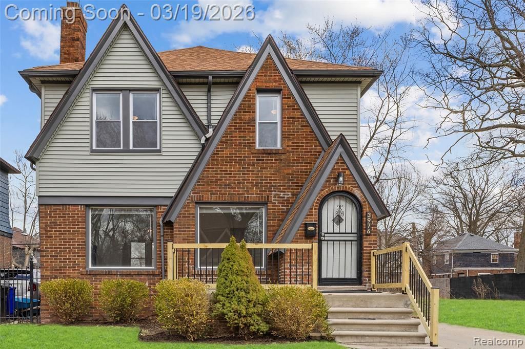 3976 Three Mile Drive, Detroit, MI 48224 Main Photo