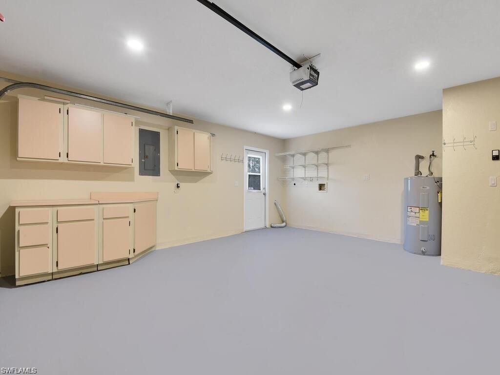 260 12th St Se, Naples, FL 34117 Photo