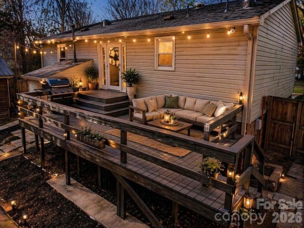 1919 Oak Hollow Road, Gastonia, NC 28054