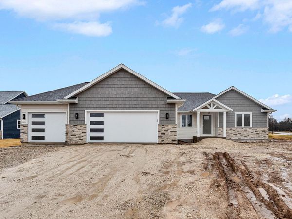 4915 Lincoln Way, Sheboygan, WI 53083