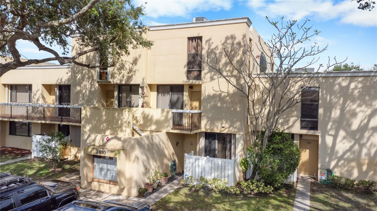 2810 SW 87th Ave, Unit 918, Davie, FL 33328 Photo