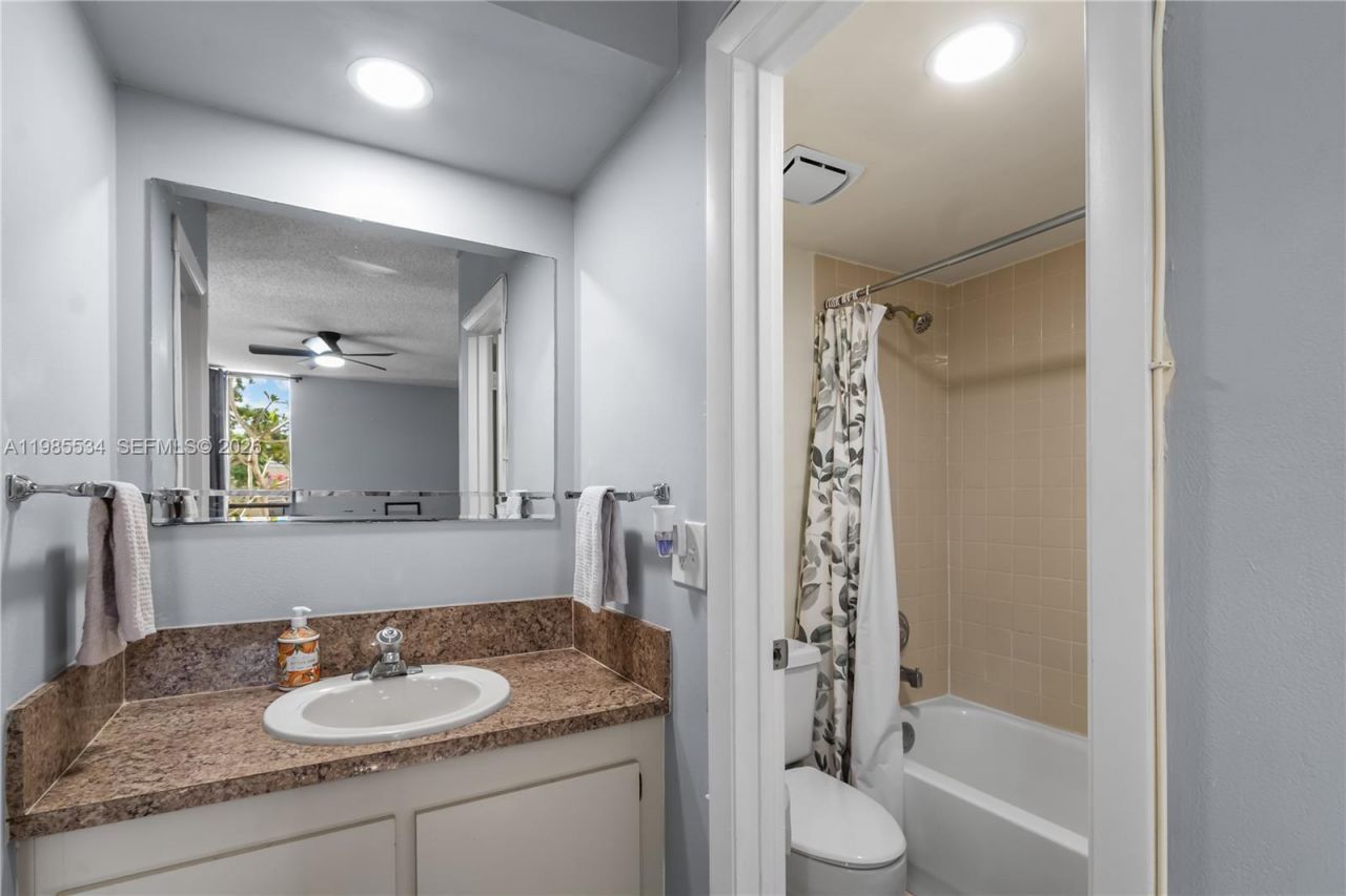 2810 SW 87th Ave , Unit 918, Davie, FL 33328 Photo