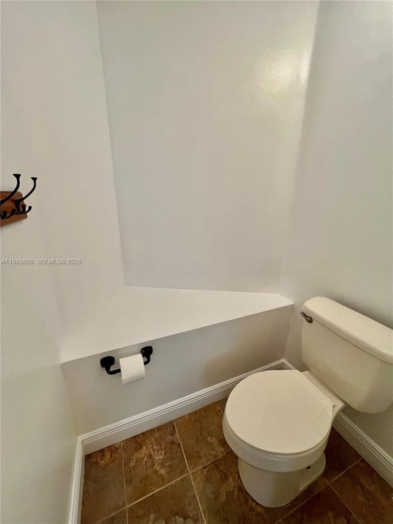 2102 NW 193rd Ave, Pembroke Pines, FL 33029 Photo