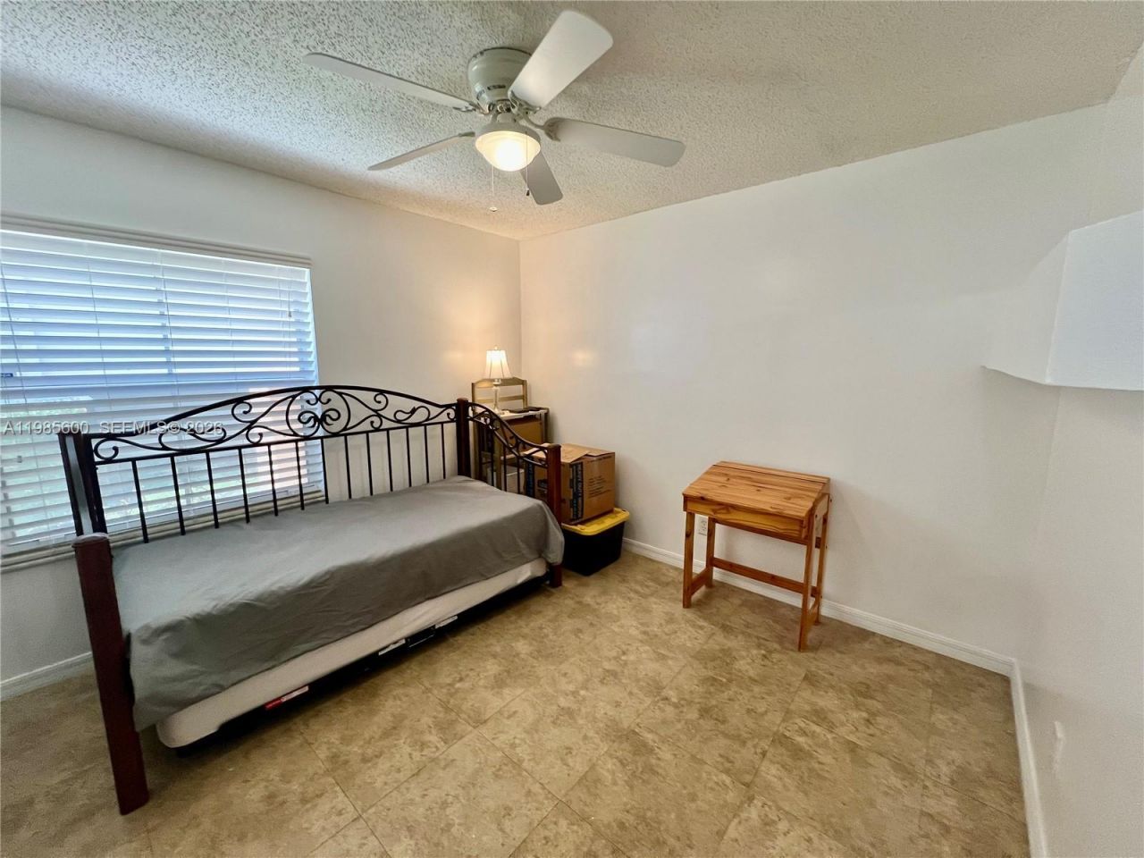 2102 NW 193rd Ave, Pembroke Pines, FL 33029 Photo