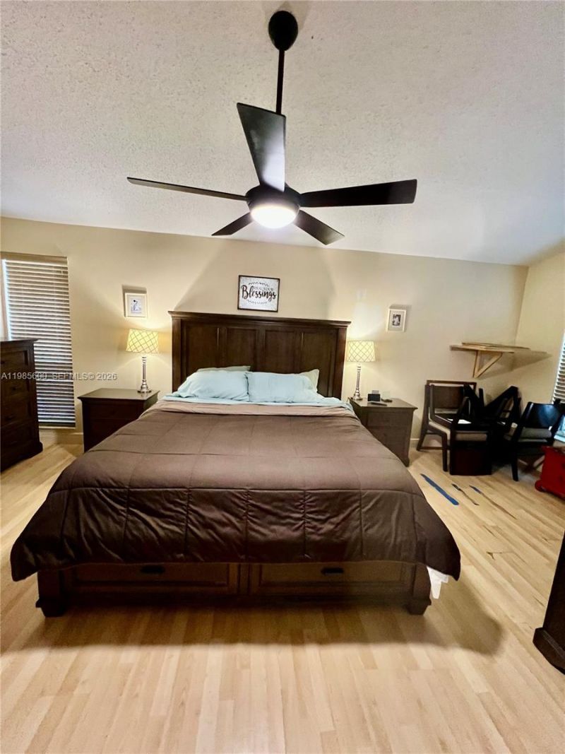 2102 NW 193rd Ave, Pembroke Pines, FL 33029 Photo