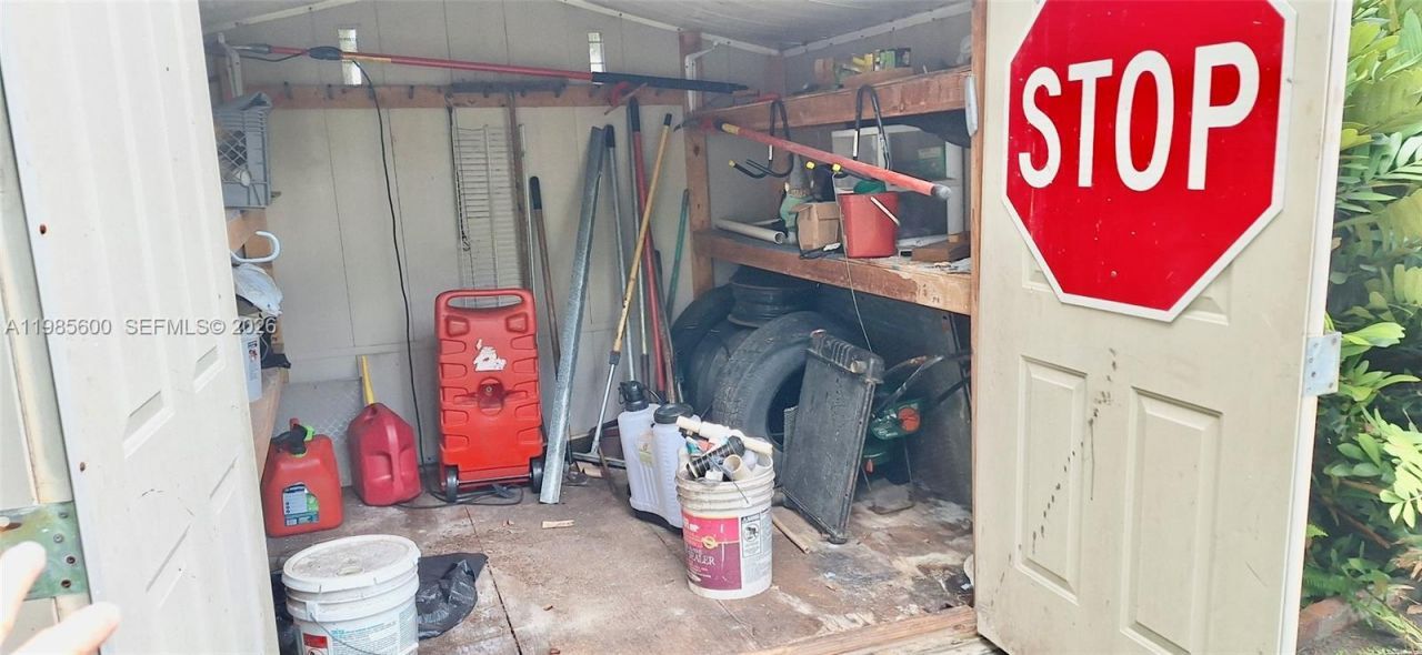 2102 NW 193rd Ave, Pembroke Pines, FL 33029 Photo