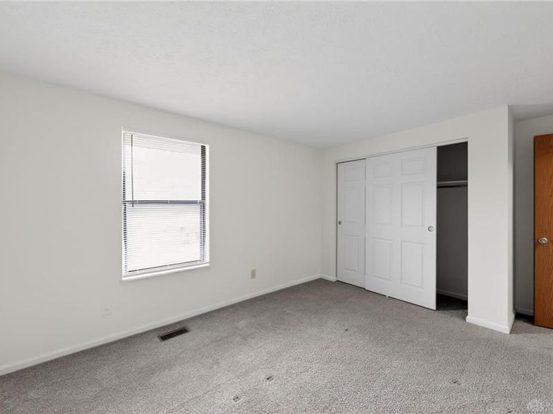 5202 Old Troy Pike, Dayton, OH 45424 Photo 18