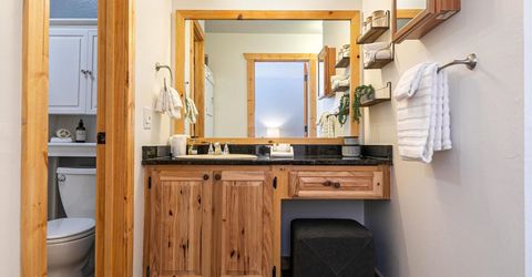 11569 Snowpeak Way, Truckee, CA 96161 Photo