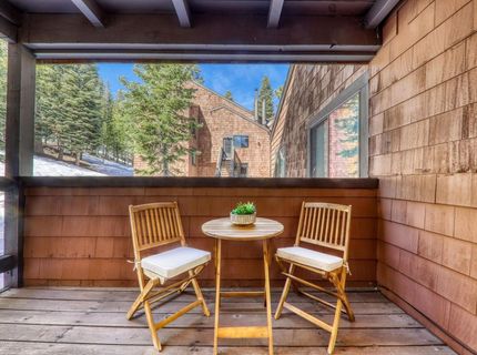 11569 Snowpeak Way, Truckee, CA 96161 Photo