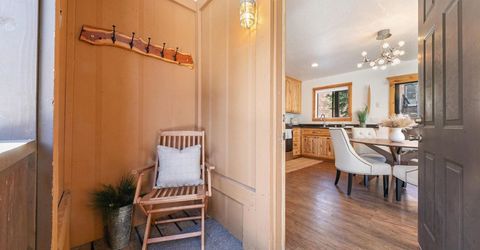 11569 Snowpeak Way, Truckee, CA 96161 Photo