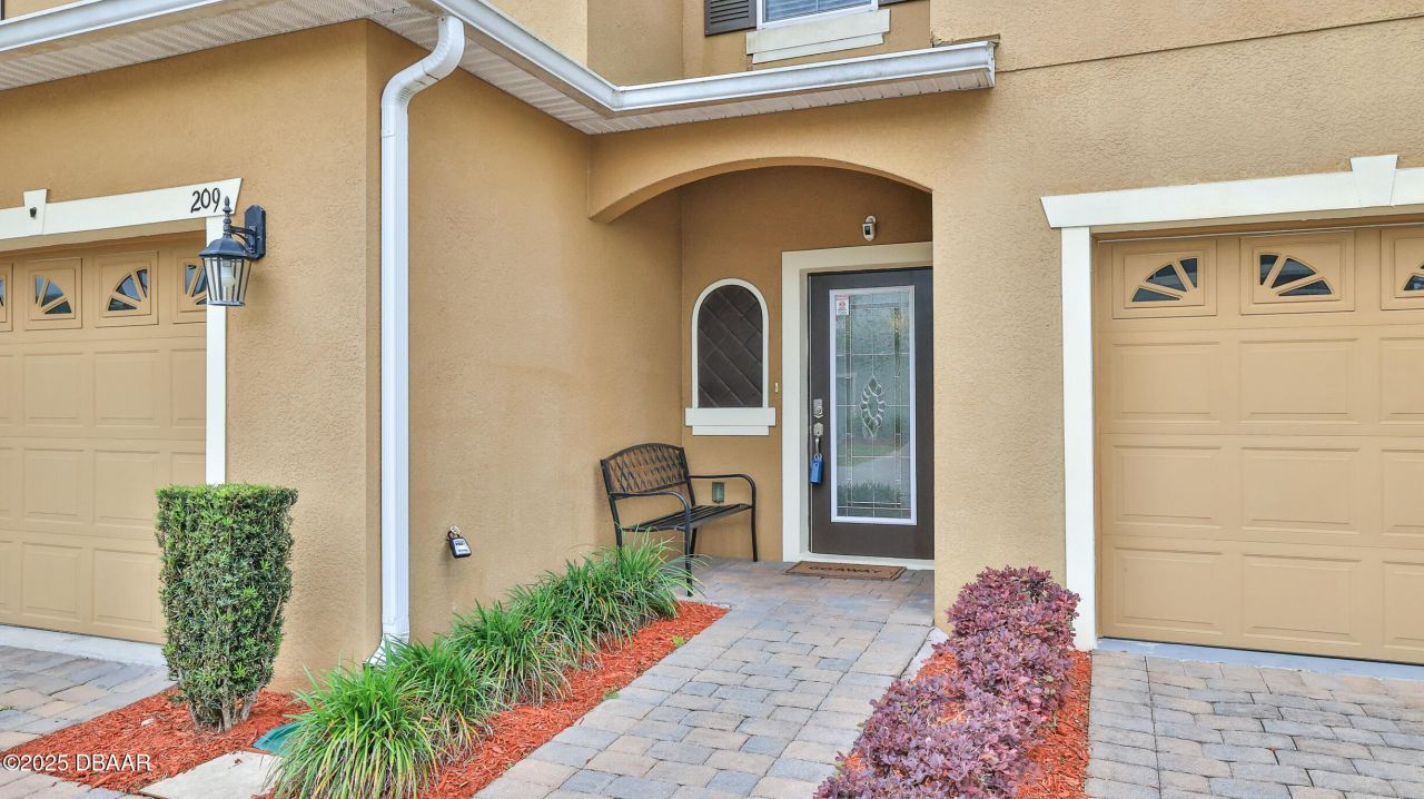 209 Wentworth Grande Drive, Daytona Beach, FL 32124 Photo