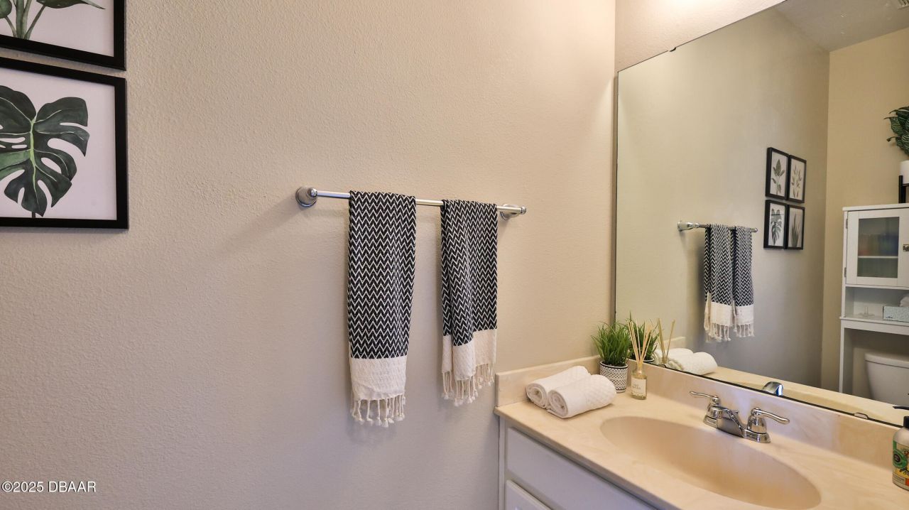 209 Wentworth Grande Drive, Daytona Beach, FL 32124 Photo