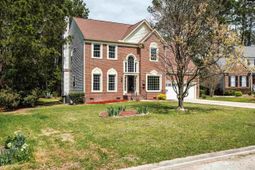 9 Sesqui Court photo 4