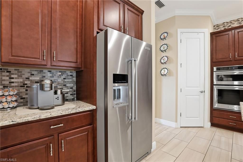 2303 Somerset Pl , Naples, FL 34120 Photo