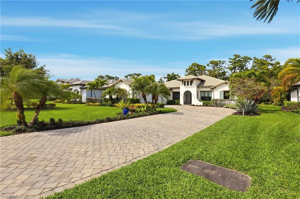 2303 Somerset Pl, Naples, FL 34120 Photo
