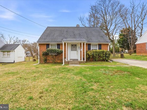 1105 EDMONSTON DRIVE, ROCKVILLE, MD 20851