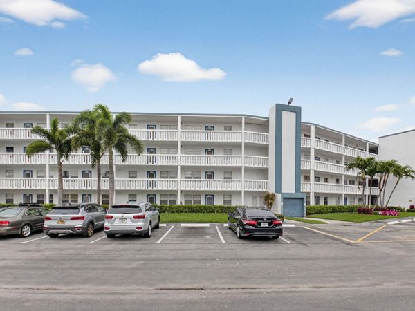 3085 E Exeter E, Unit 3085, Boca Raton, FL 33434