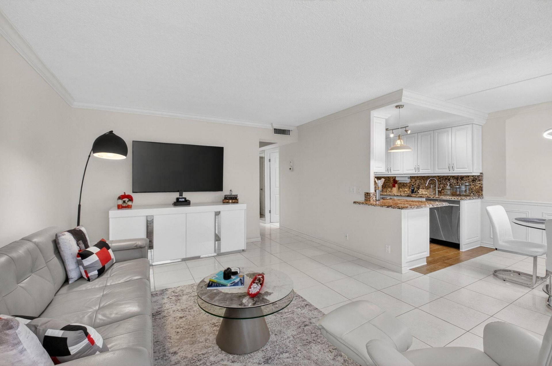 3085 E Exeter E, Unit 3085, Boca Raton, FL 33434 Photo