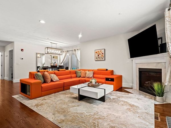 1 Roseland St, Unit B14, Foxboro, MA 02035