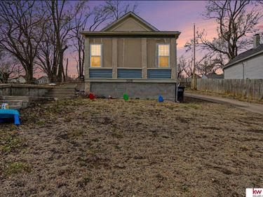 3026 S 18Th Street, Omaha, NE 68108