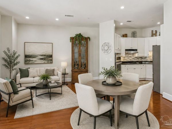 529 N Spring St, Unit 4, Pensacola, FL 32501