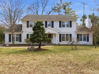 3541 Bradway Boulevard, Bloomfield Hills, MI 48301